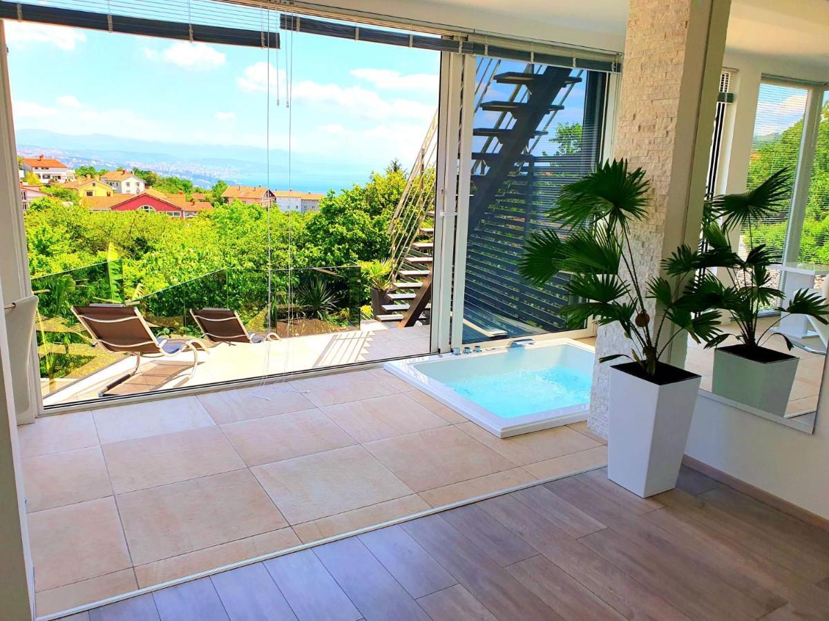 Penthouse Jacuzzi & Pool Apartmants 奥帕提亚 外观 照片