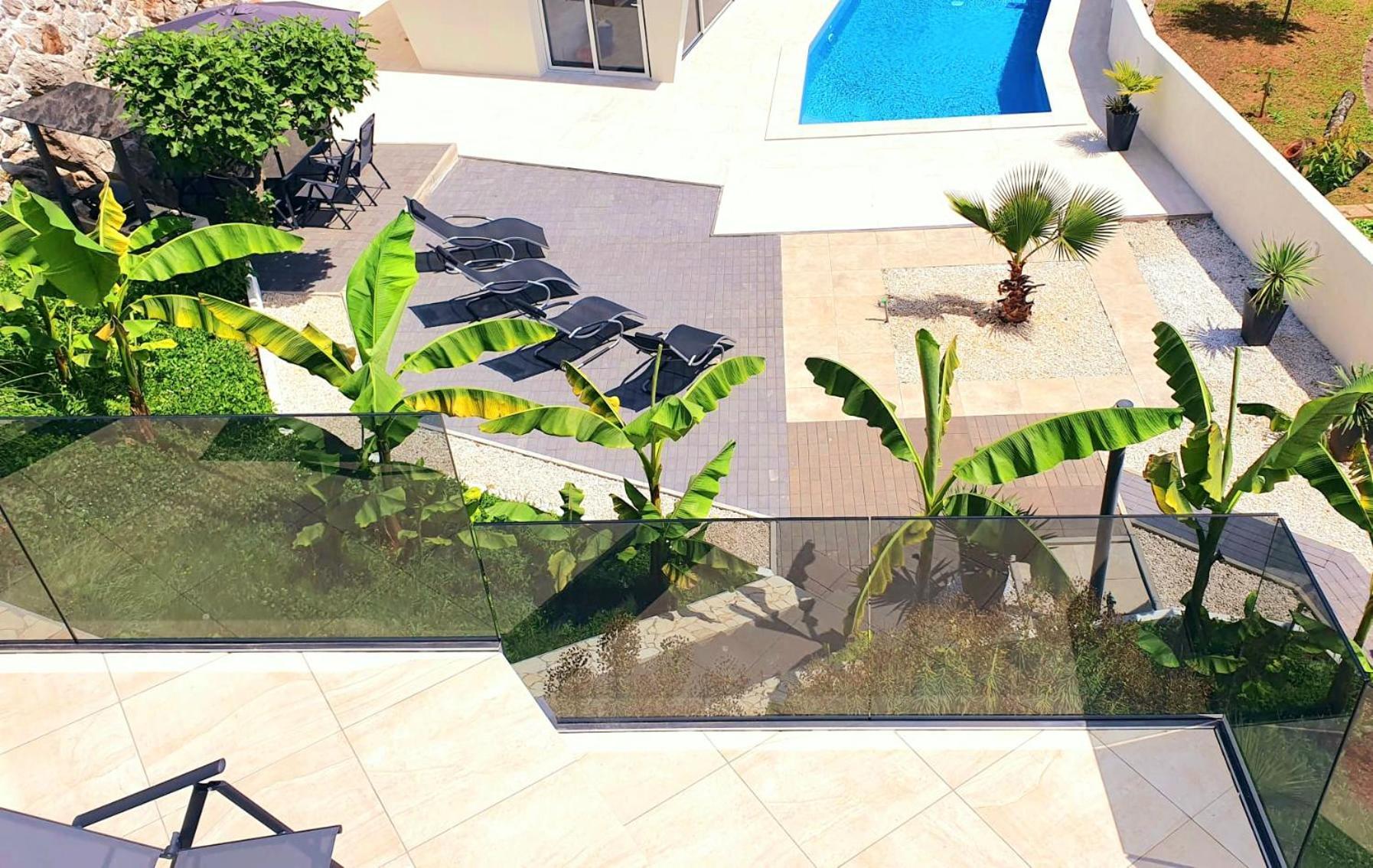 Penthouse Jacuzzi & Pool Apartmants 奥帕提亚 外观 照片
